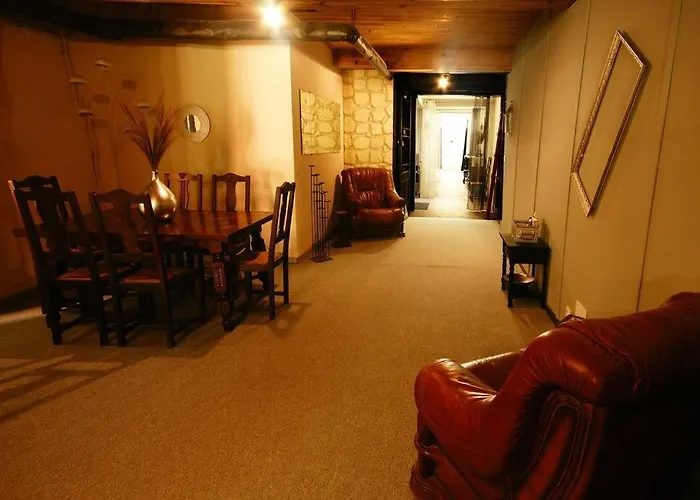 Chambre Dans Maison De Ville - 2 Personnes